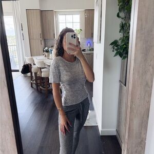 Alternative Heather Gray Open Back Short Sleeve Top (Size Small)